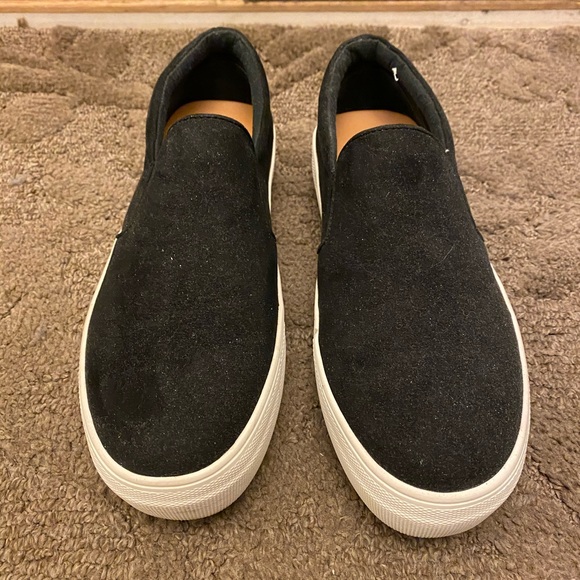 Steve Madden Slides - Picture 2 of 3